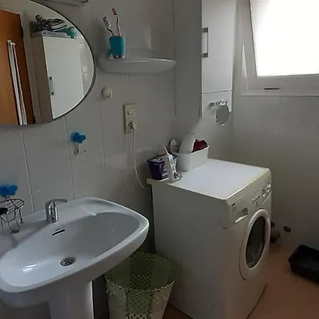 Grifeu Apartment *